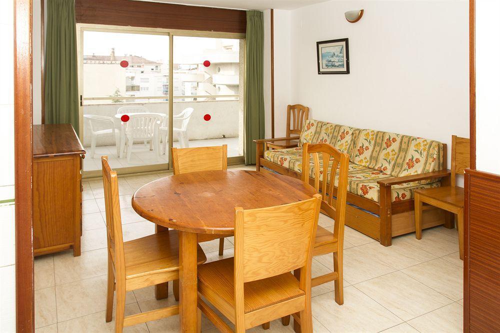 Apartamentos Arquus Center Salou Exterior foto